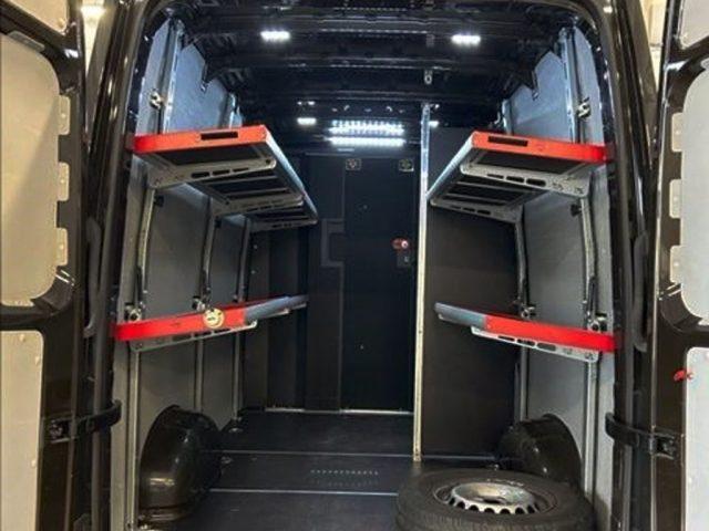 VOLKSWAGEN Crafter 2.0 BiTDI 140CV PL-TA Furgone Logistic +IVA