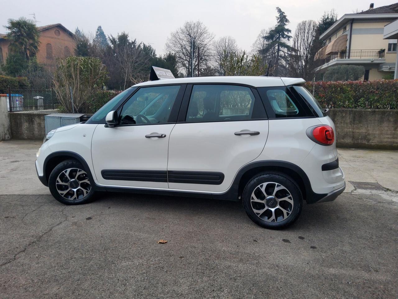 Fiat 500L 1.4 95 CV S&S Cross