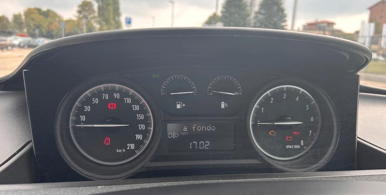 Lancia Ypsilon 1.0 FireFly 5 porte S&S Hybrid Ecochic Silver