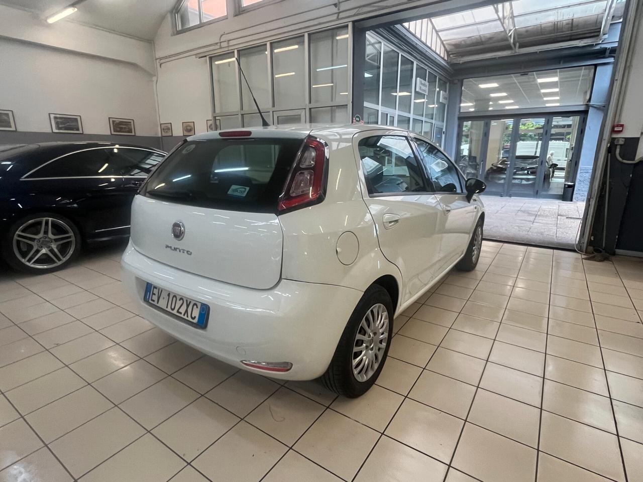 Fiat Punto 1.4 S&S 8V 5 porte Street