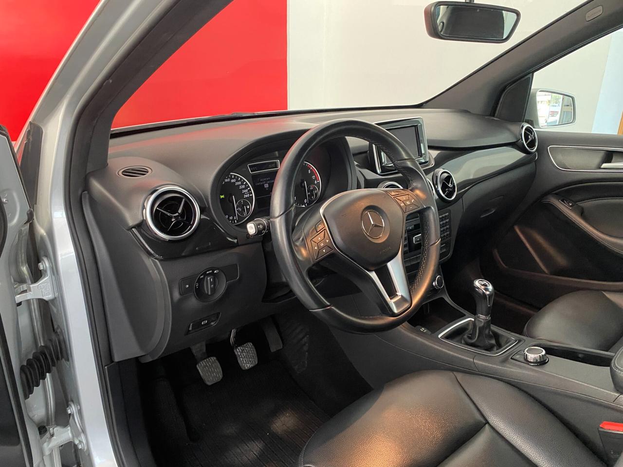 Mercedes-benz B 180 CDI Premium