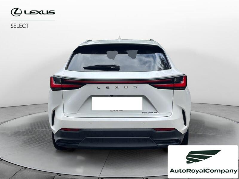 Lexus NX NX Plug-in 4WD Premium + IVA ESPOSTA