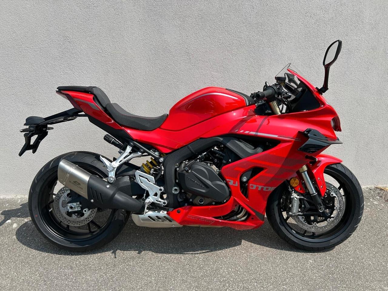 Qj Motor SRK 800 RR 2025 in promozione