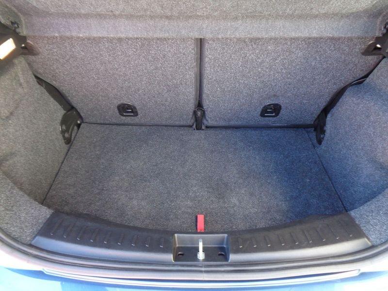 Lancia Ypsilon Ypsilon 1.0 FireFly 5 porte S&S Hybrid Ecochic Silver