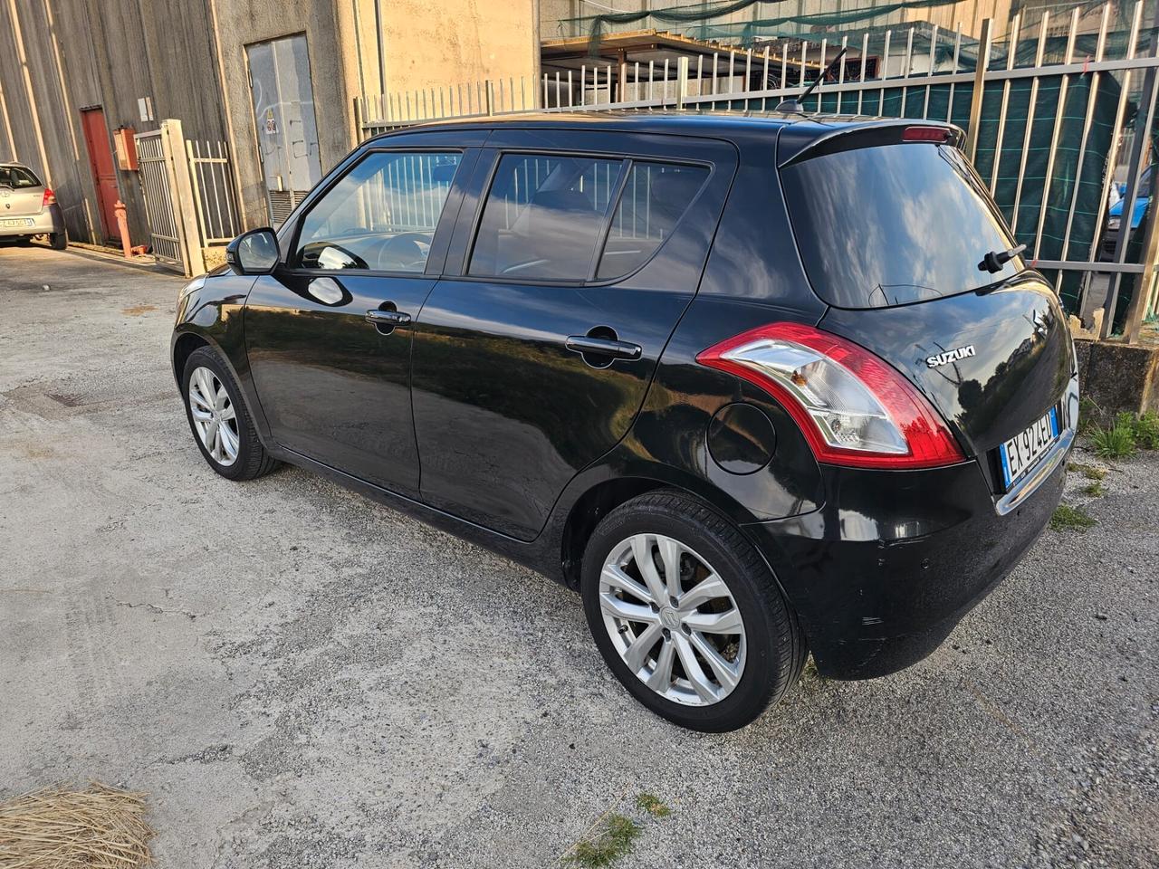 Suzuki Swift 1.2 benzina
