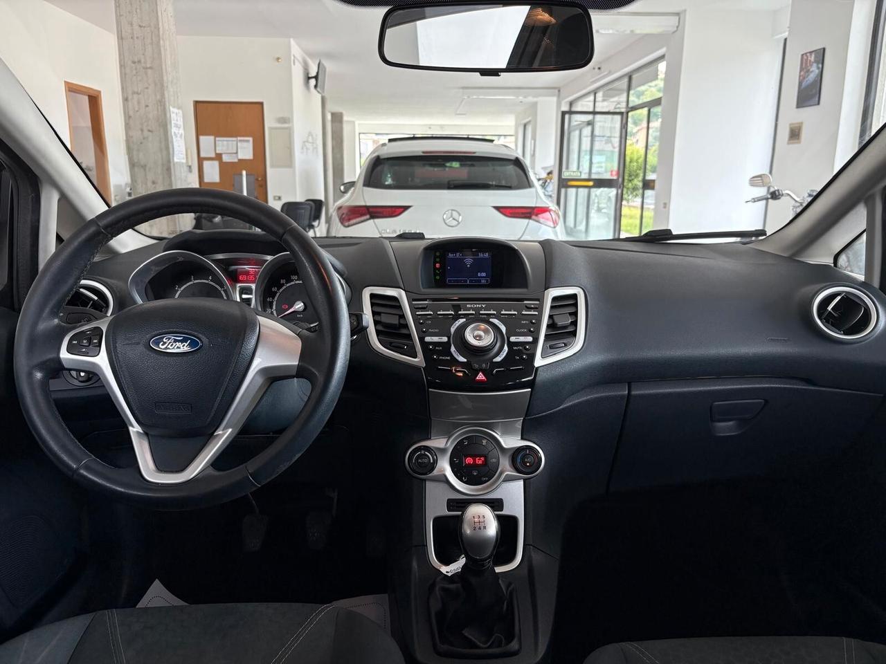 Ford Fiesta FORD FIESTA 1.2 TITANIUM 3P.