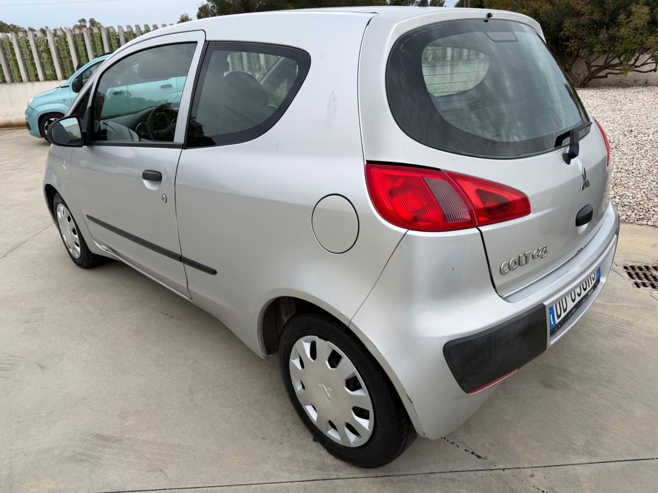 Mitsubishi Colt 1.1 benzina 79 Mila Km 2008