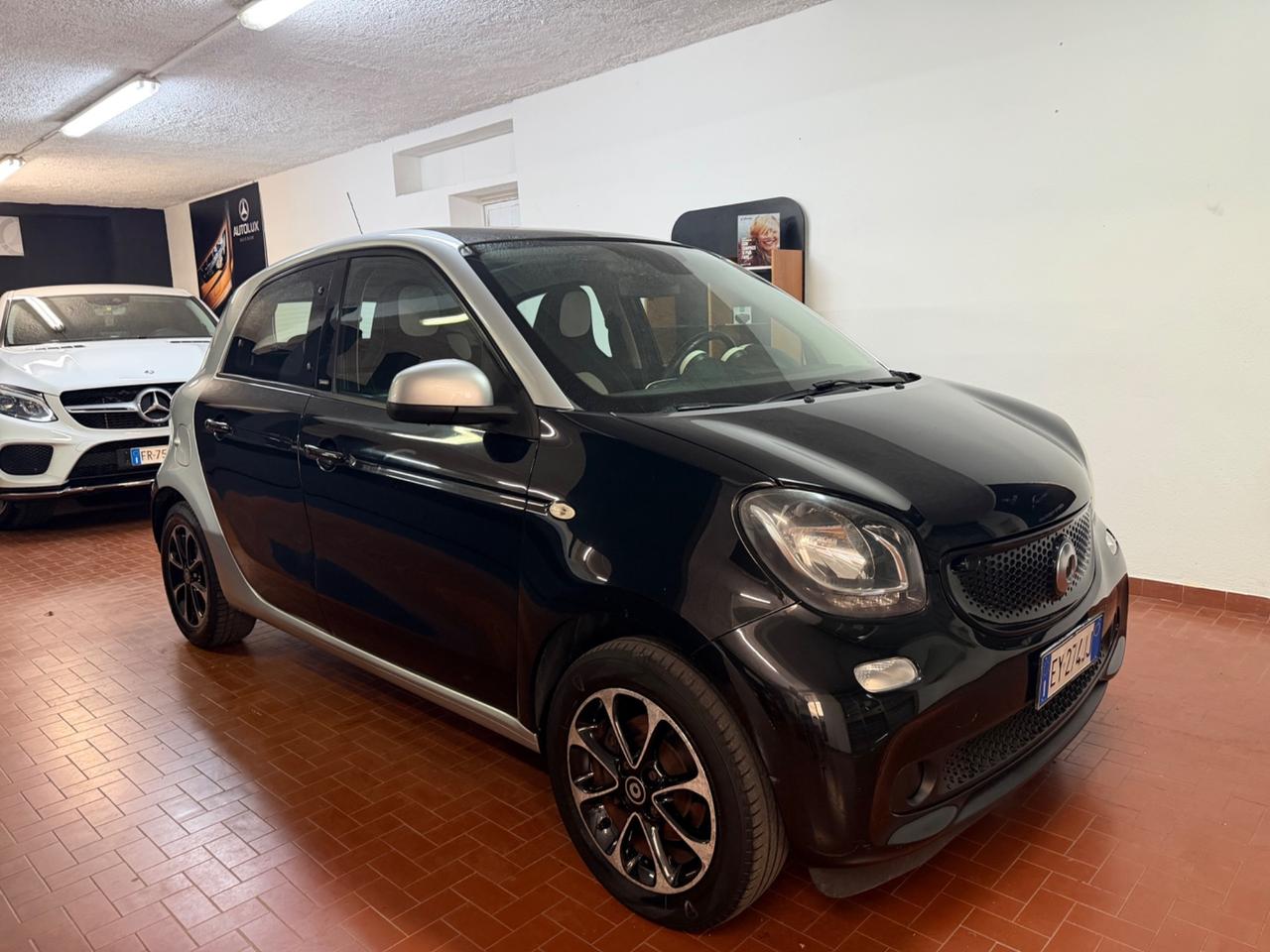 Smart ForFour 70 1.0 Prime 5P