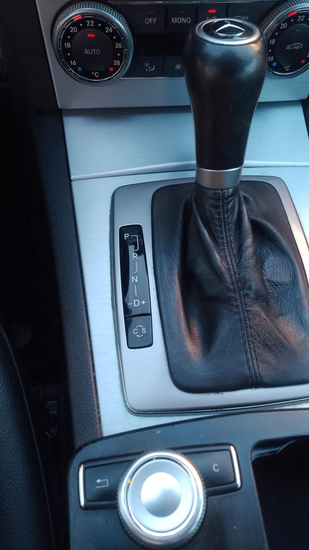 Mercedes-benz C 220 CDI S.W. avantgarde 2010