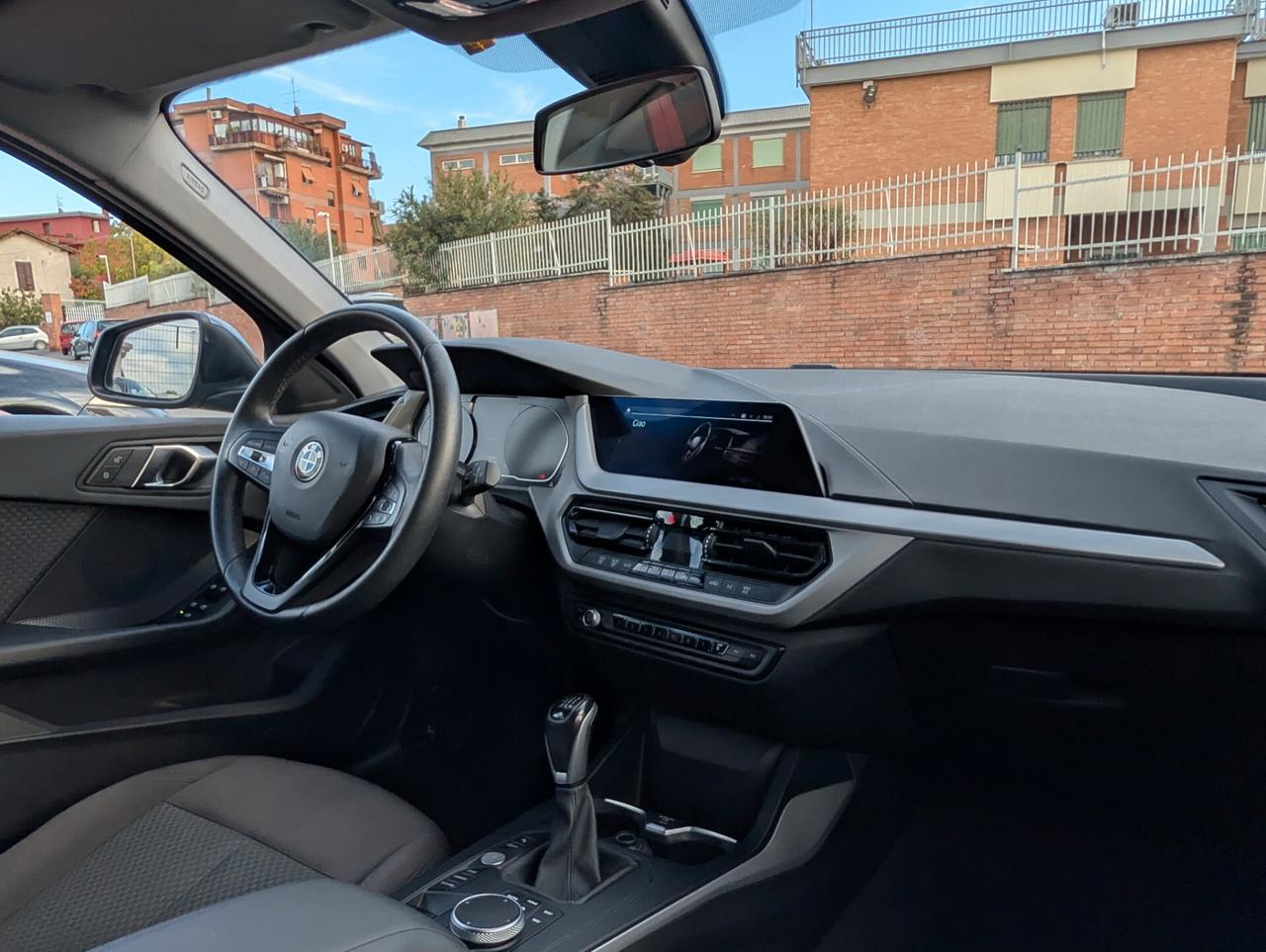 Bmw 116 116d 5p. Business Advantage