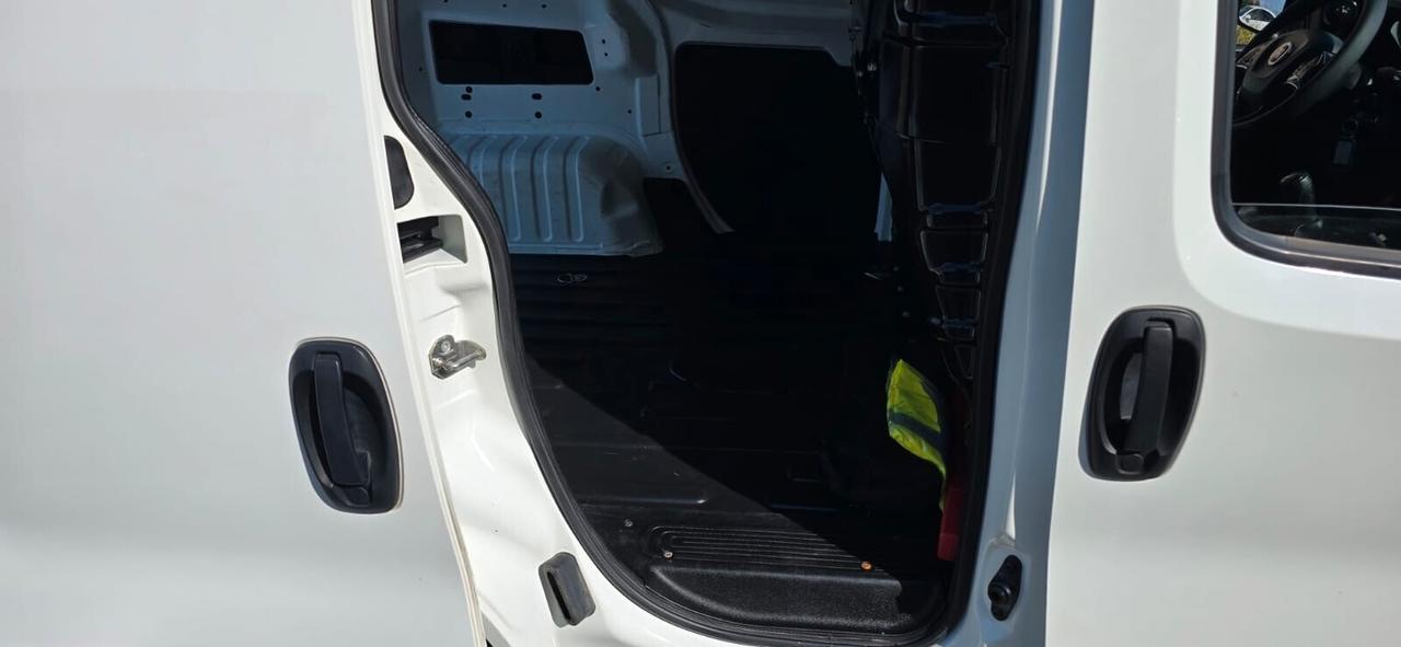 Fiat Fiorino 1.3 MJT 95CV Cargo SX