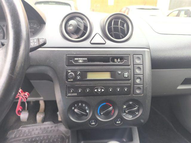 FORD Fiesta 1.4 16V 5p. Ghia