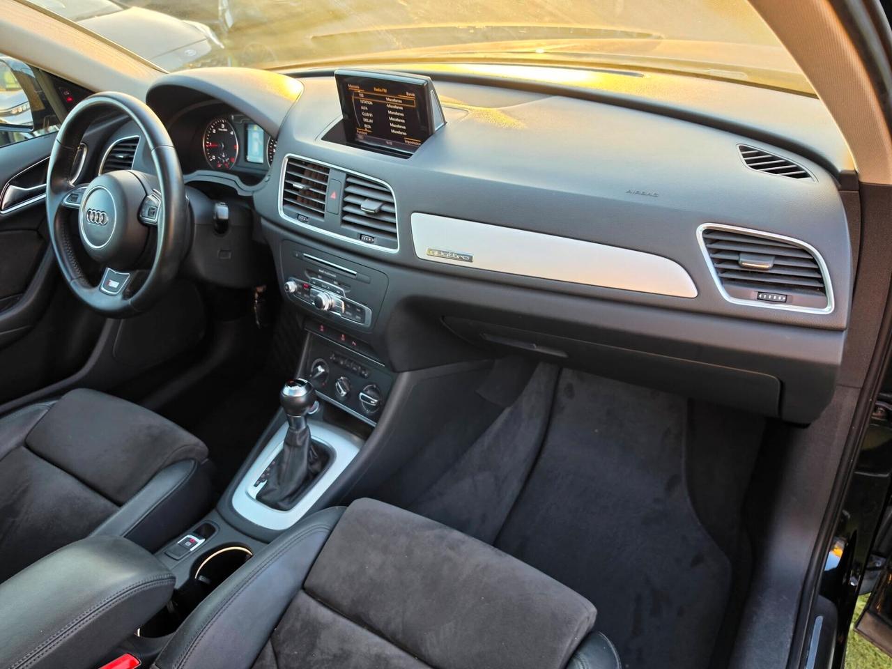 Audi Q3 2.0 TDI 150 CV S tronic Tetto Apribile- Matrix