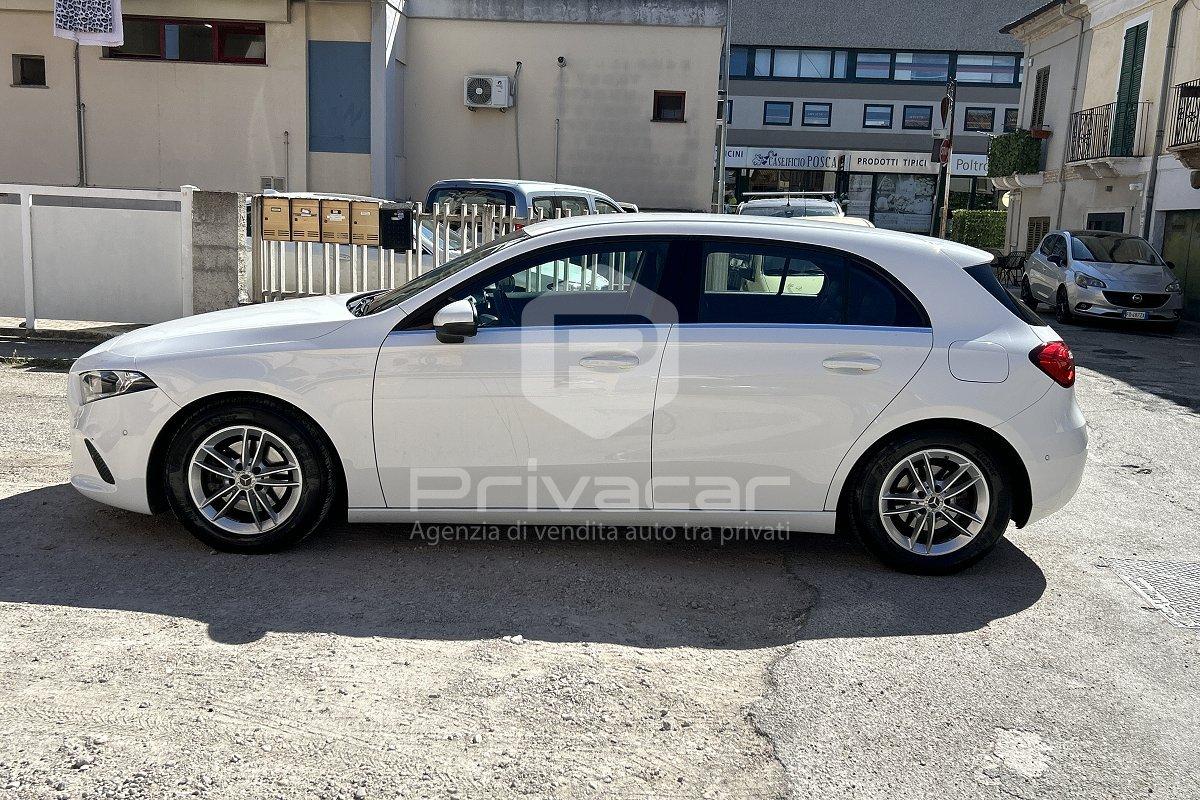 MERCEDES A 180 d Automatic Business