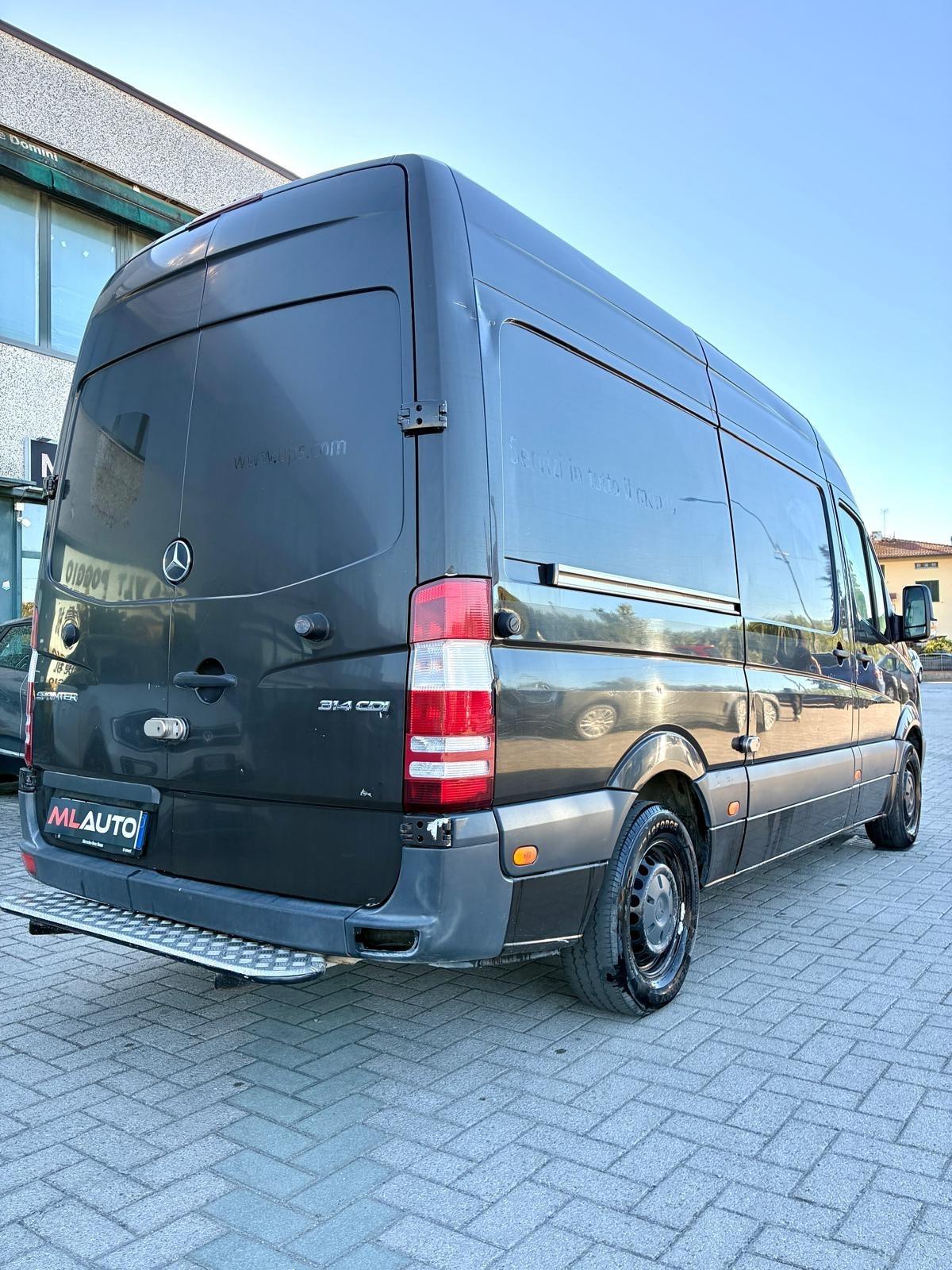 Mercedes Benz SPRINTER F37-33 314 CDI TN FURGONE EXECUTIVE (105KW)