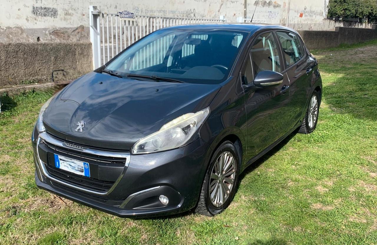 Peugeot 208 BlueHDi 75 5 porte Allure