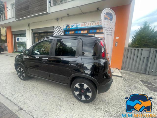 FIAT Panda 1.0 Hybrid Cross Neo patentati in proM-Mo