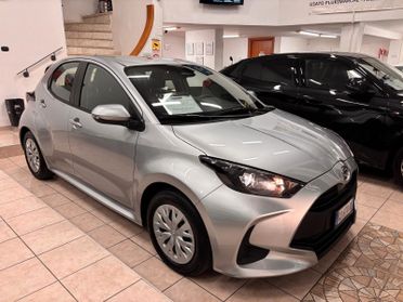 Toyota Yaris 1.5 Hybrid 5 porte Active Business Pack