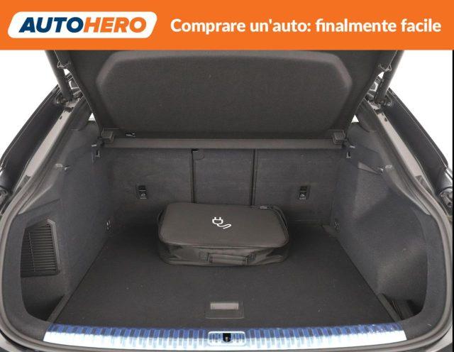 AUDI Q3 45 TFSI e S tronic S line edition