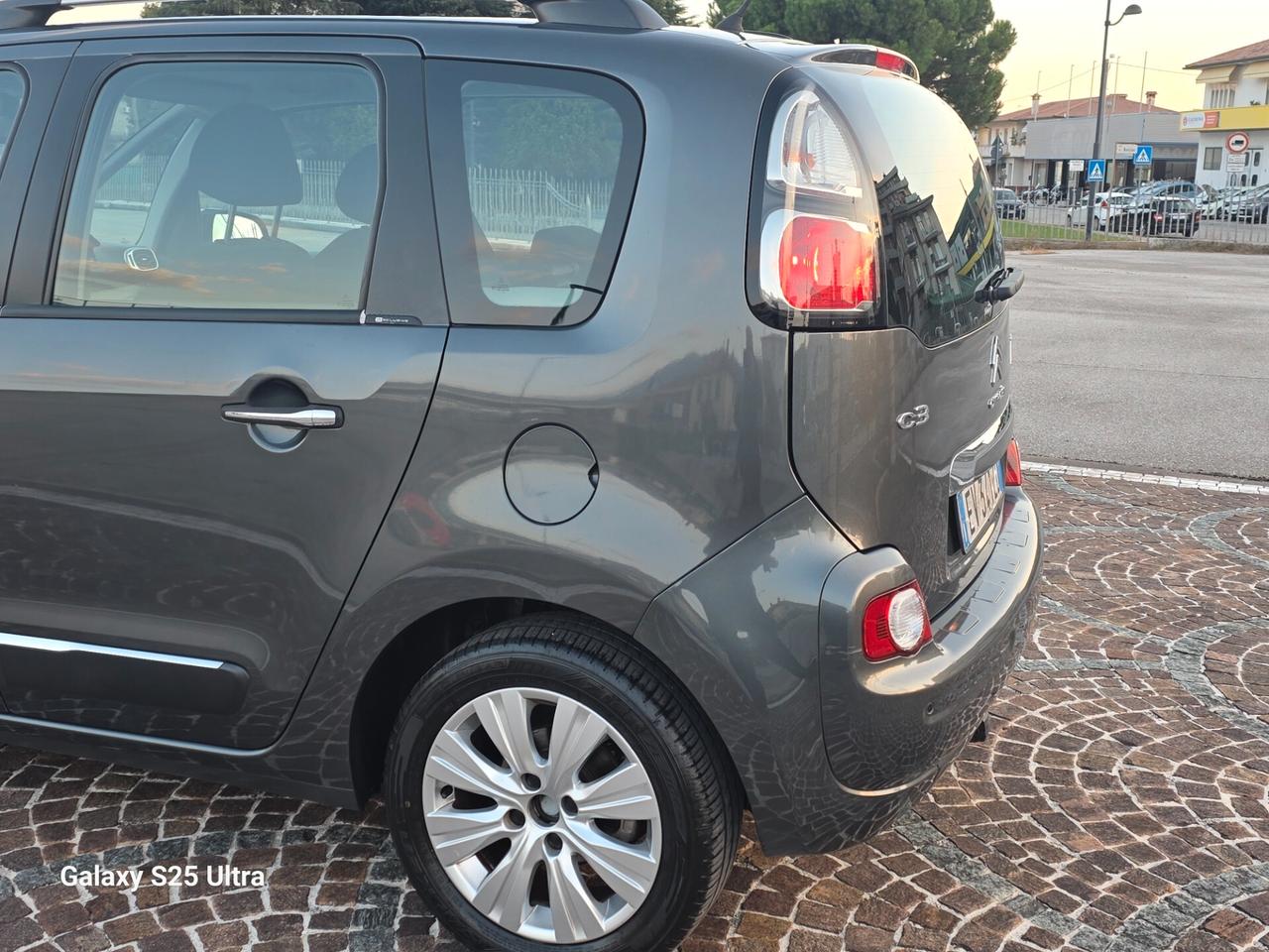 Citroen C3 Picasso 1.6 HDi 90 Exclusive