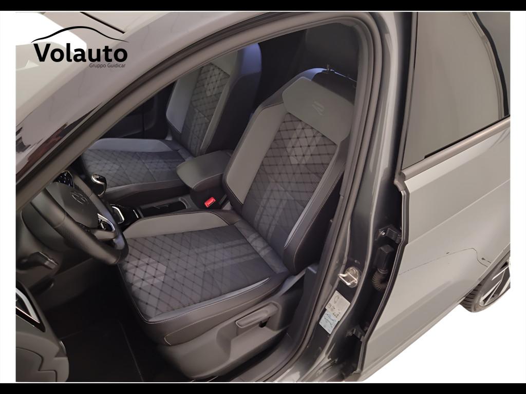 VOLKSWAGEN T-Roc 2022 - T-Roc 1.0 tsi R-Line 110cv