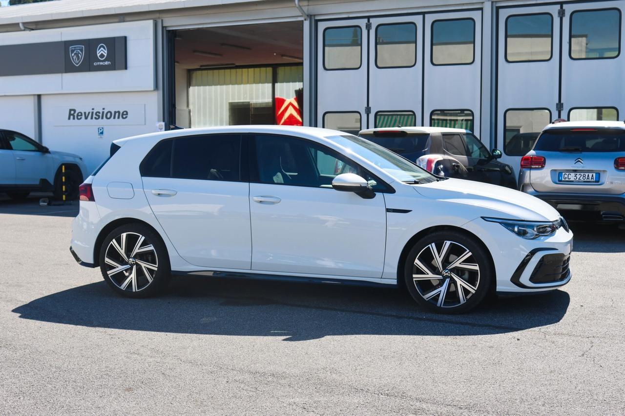 Volkswagen Golf 1.5 TSI 150 CV EVO ACT R-Line
