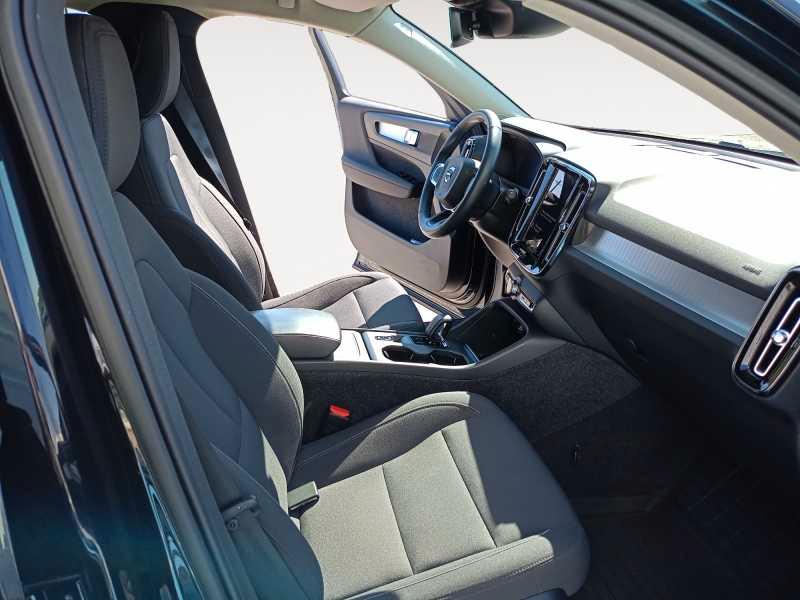 VOLVO XC40 1.5 t2 Momentum auto my21
