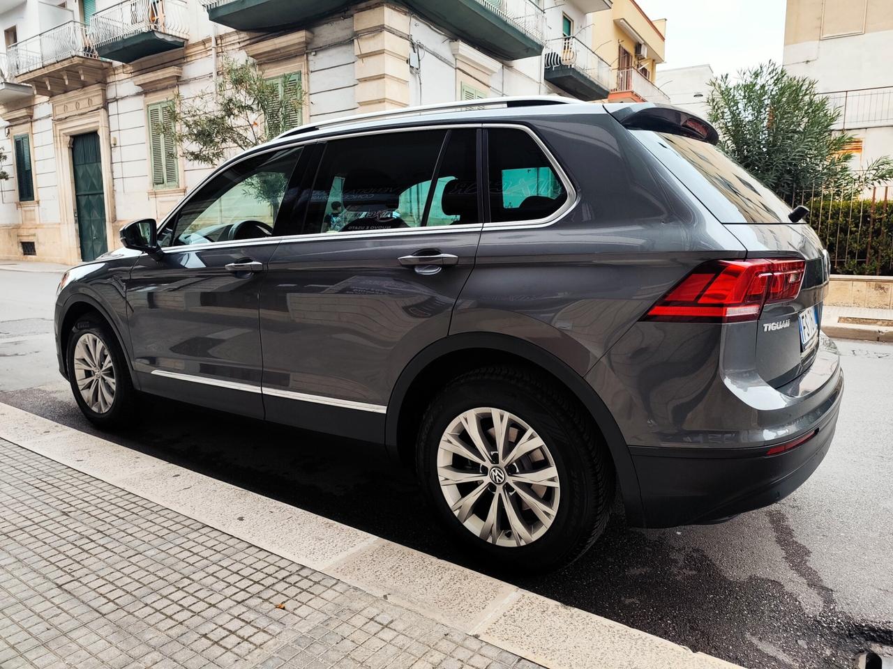 Volkswagen Tiguan 2.0 TDI 150CV DSG Business