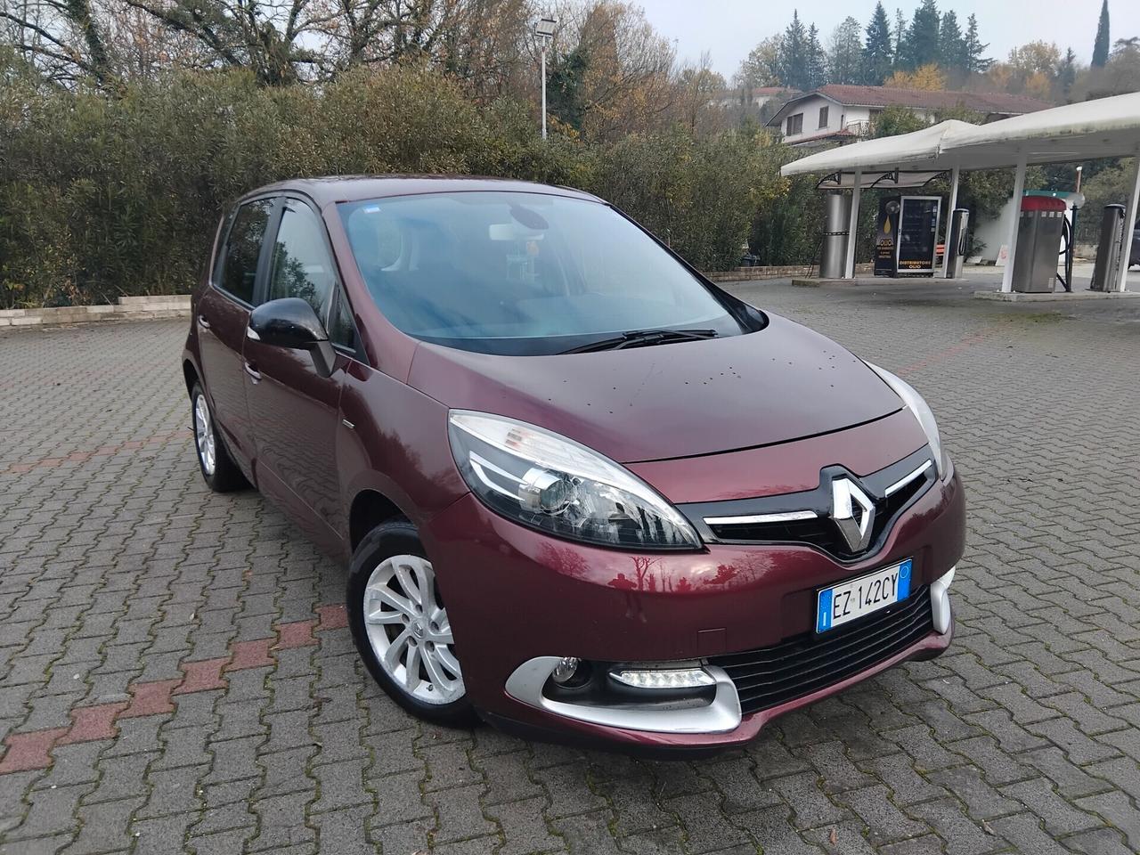 Renault Scenic Scénic XMod 1.5 dCi 110CV EDC Energy