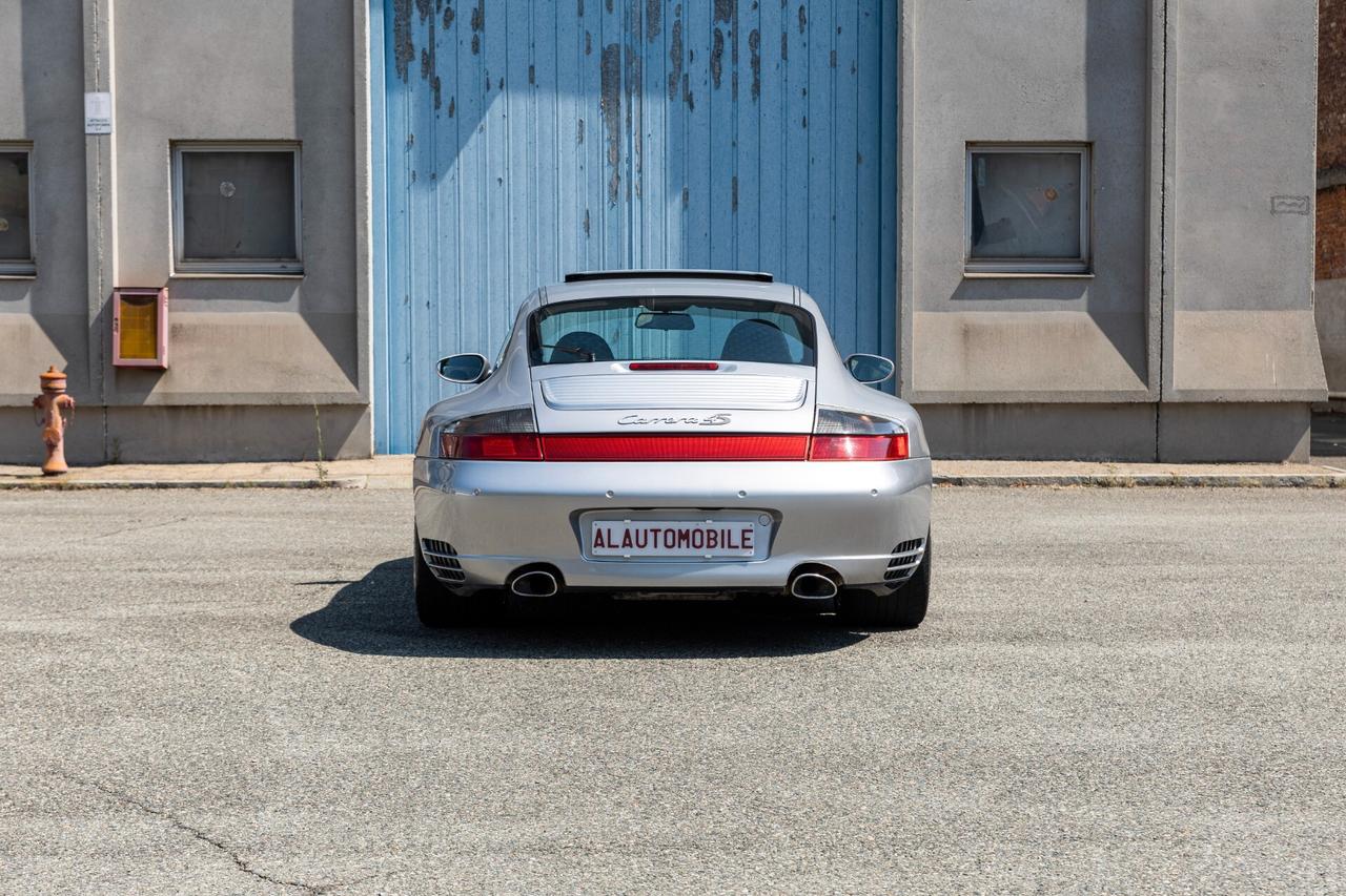 Porsche 911 Carrera 4S cat Coupé