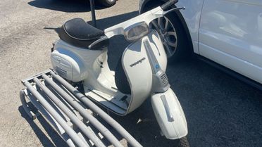 Piaggio Vespa 50 Special