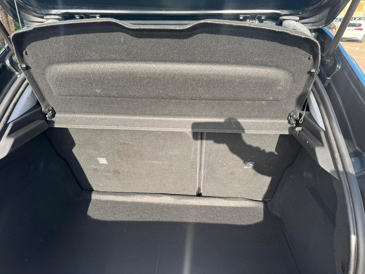 Opel Corsa 1.2 75 CV Blitz Edition