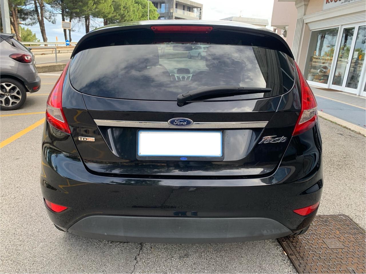 Ford Fiesta 1.4 TDCi 5p. Titanium