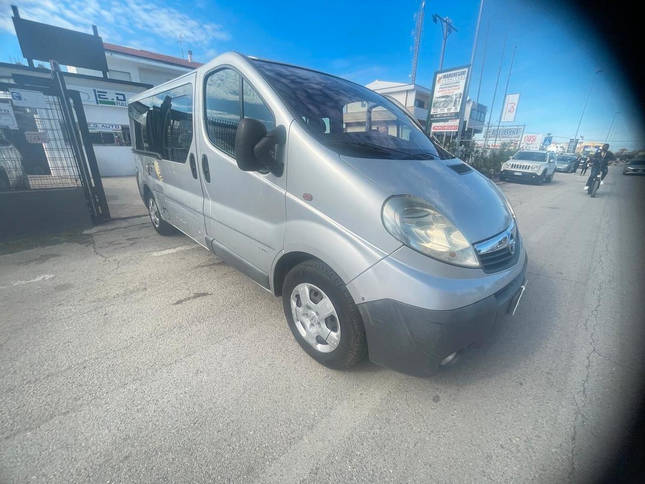 Opel Vivaro 29 2.0 CDTI PL-TN Combi 9 posti