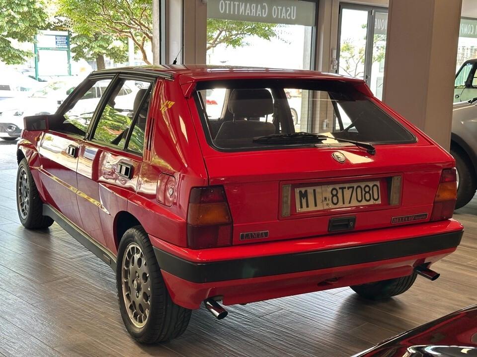 Lancia Delta HF INTEGRALE 8V KAT