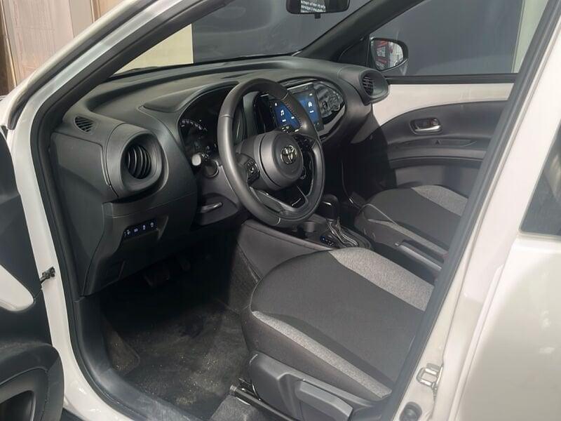 Toyota Aygo X 1.0B (72 CV) Active S-CVT