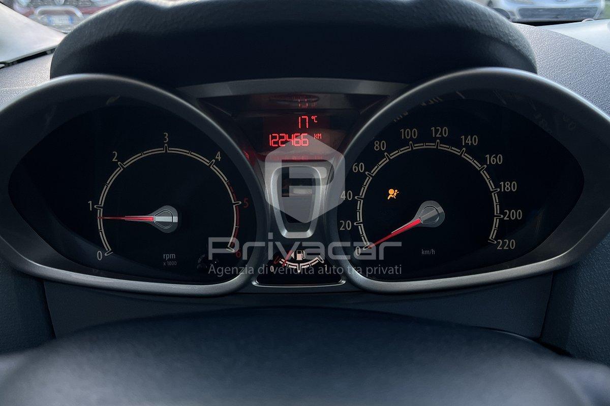 FORD Fiesta 1.4 TDCi 68CV 3 porte Titanium