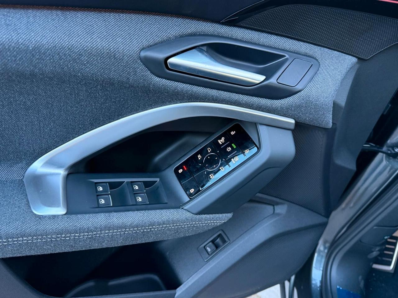 Audi Q5 SPB TDi 150 kW mHEV+ S tronic quattro line edition