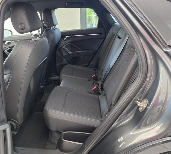 Audi Q3 SPB 40 TDI quattro S tronic S line edition