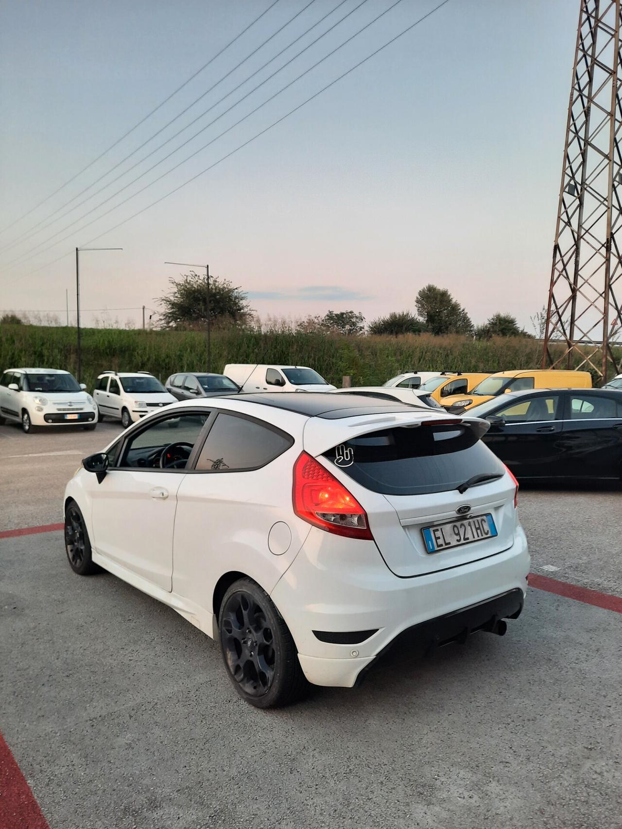 Ford Fiesta 1.6 134CV 3 porte Individual