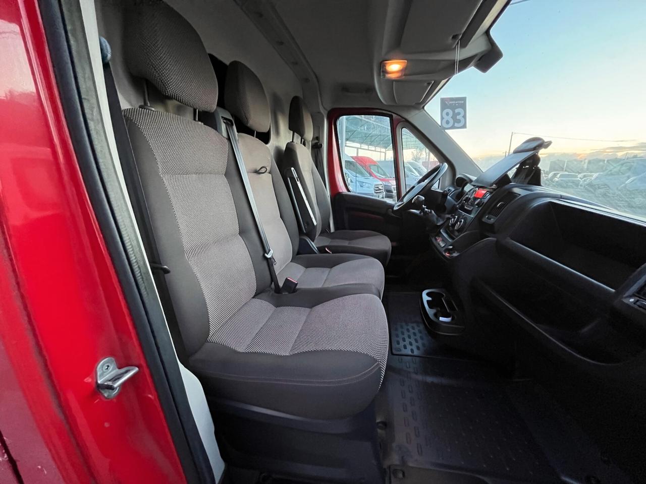 PEUGEOT BOXER 335 L2 H2 2.2 BlueHDi 140 CV * FURGONE
