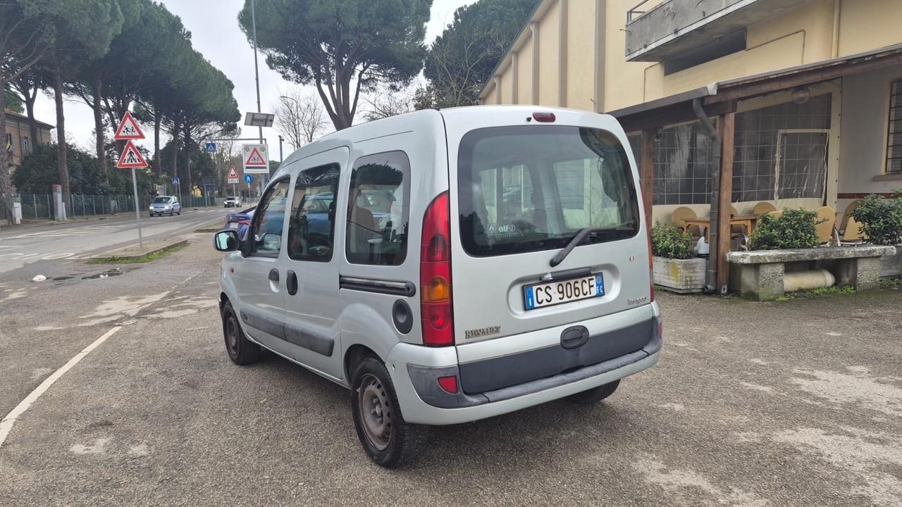 Renault Kangoo 1.5 dCi/82CV 5p. Privilège