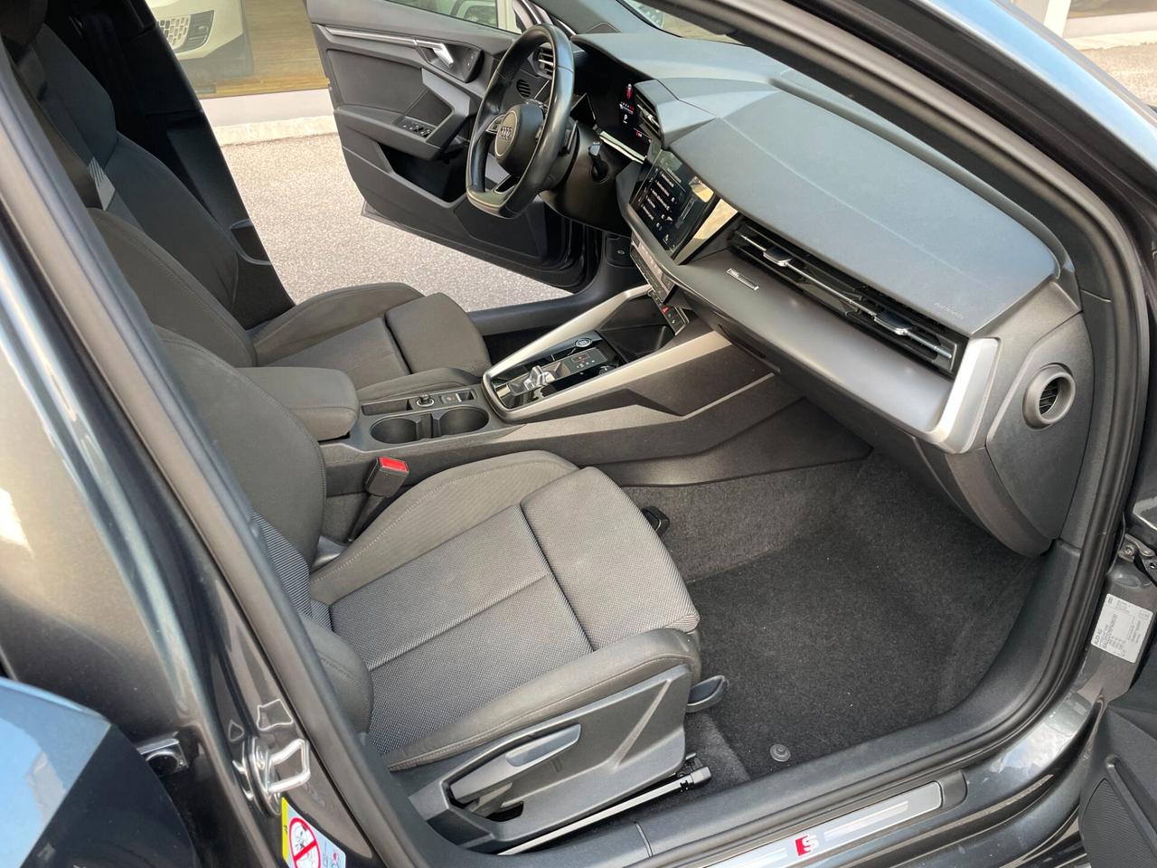 Audi A3 SPB 35 2.0TDI 150cv Stronic Sline