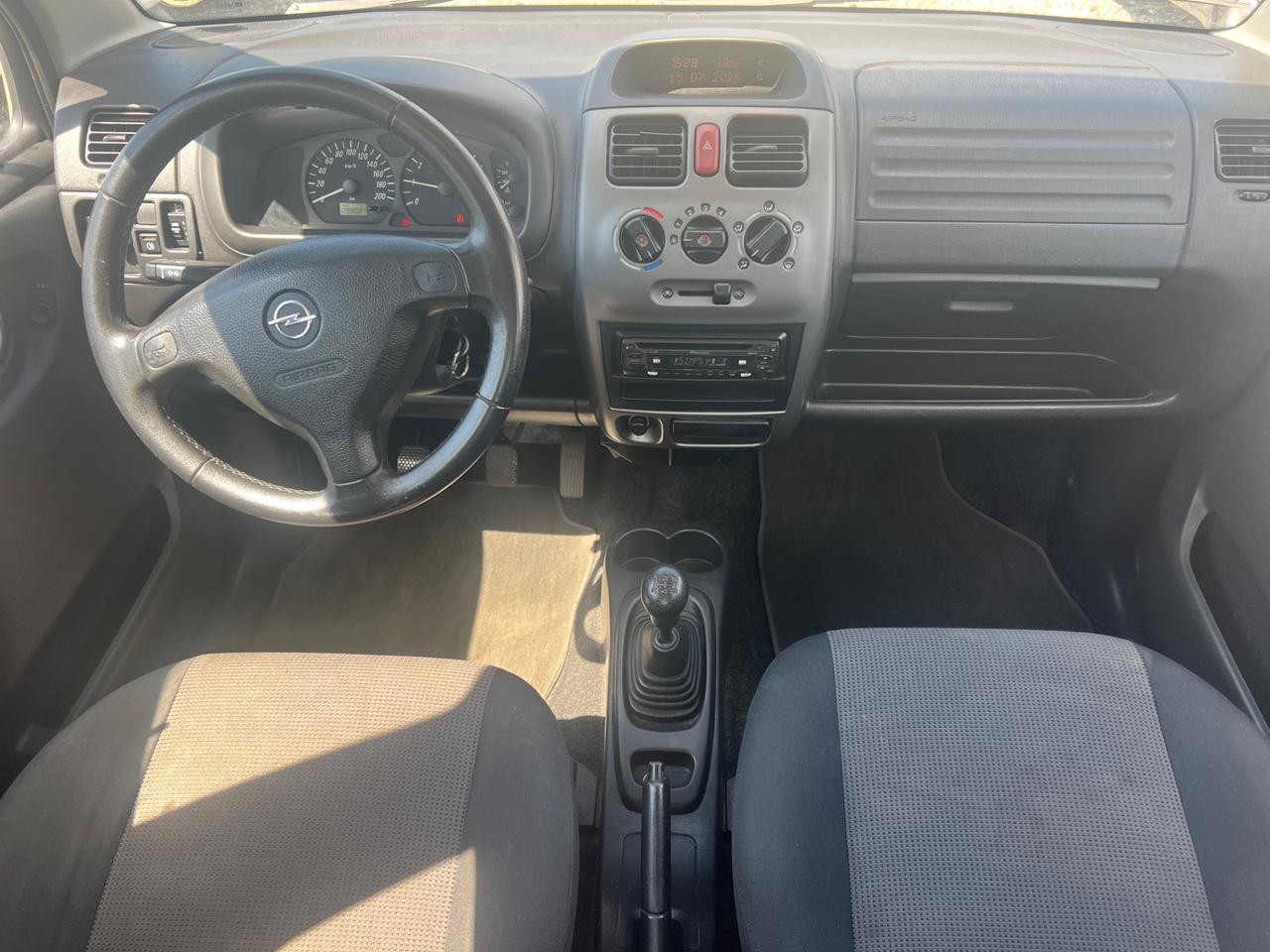 Opel Agila 1.2 16V Club
