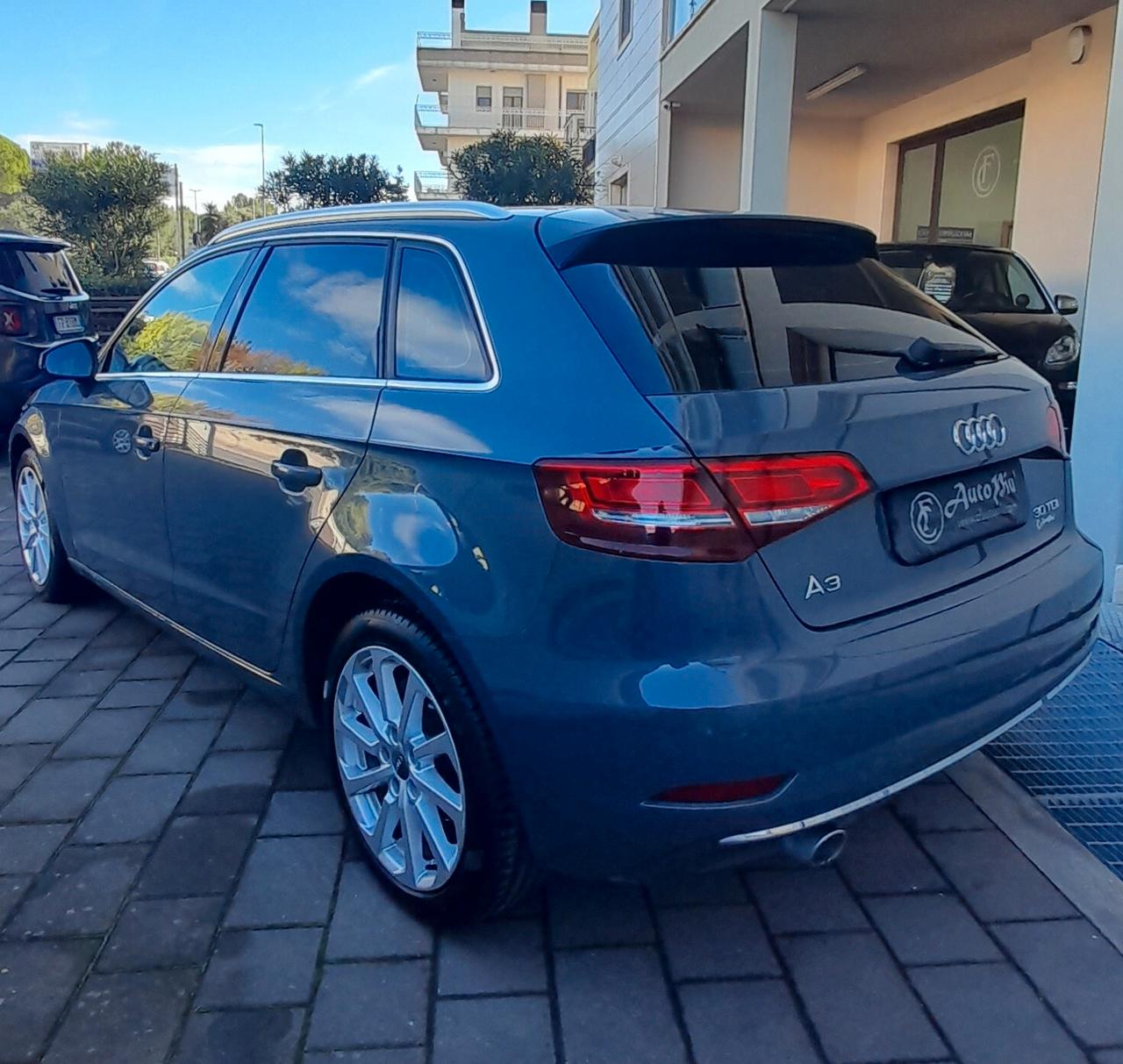 Audi A3 SPB 30 TDI 116cv Design