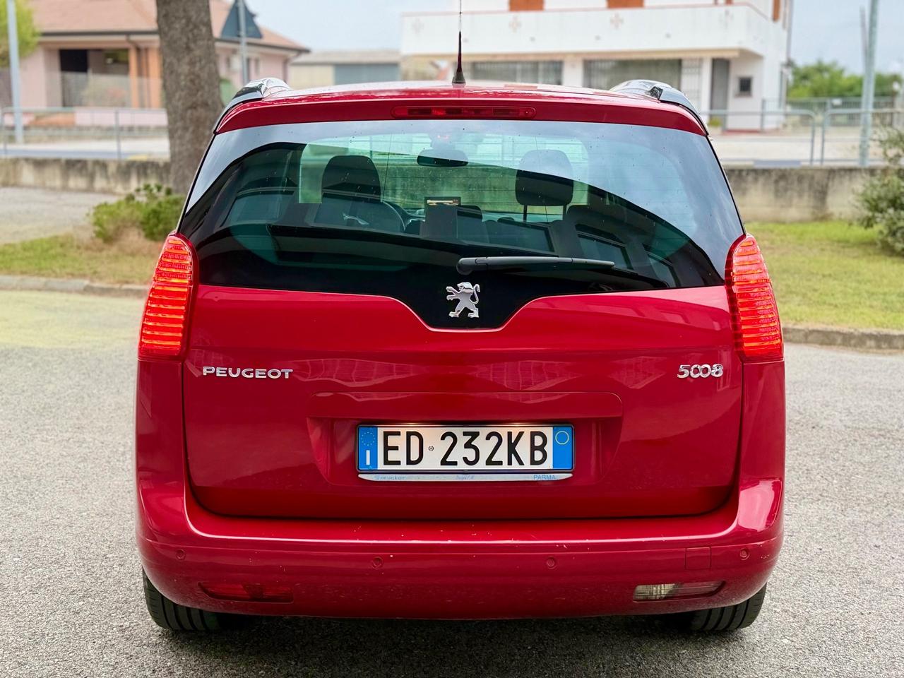 Peugeot 5008 2.0 HDi Automatico 7 Posti