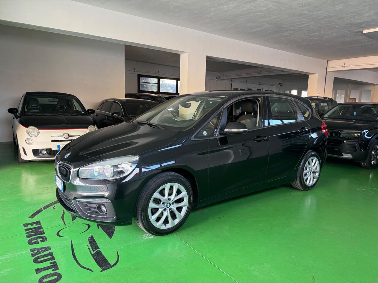 Bmw 2er Active Tourer 218d Advantage