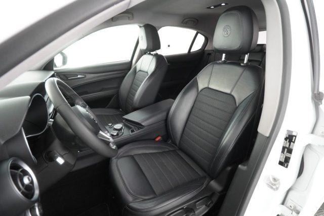 ALFA ROMEO Stelvio Stelvio 2.2 Turbo Diesel 150 CV AT8 - RWD Super