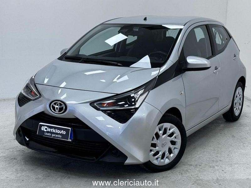 Toyota Aygo Connect 72 CV 5 porte x-play