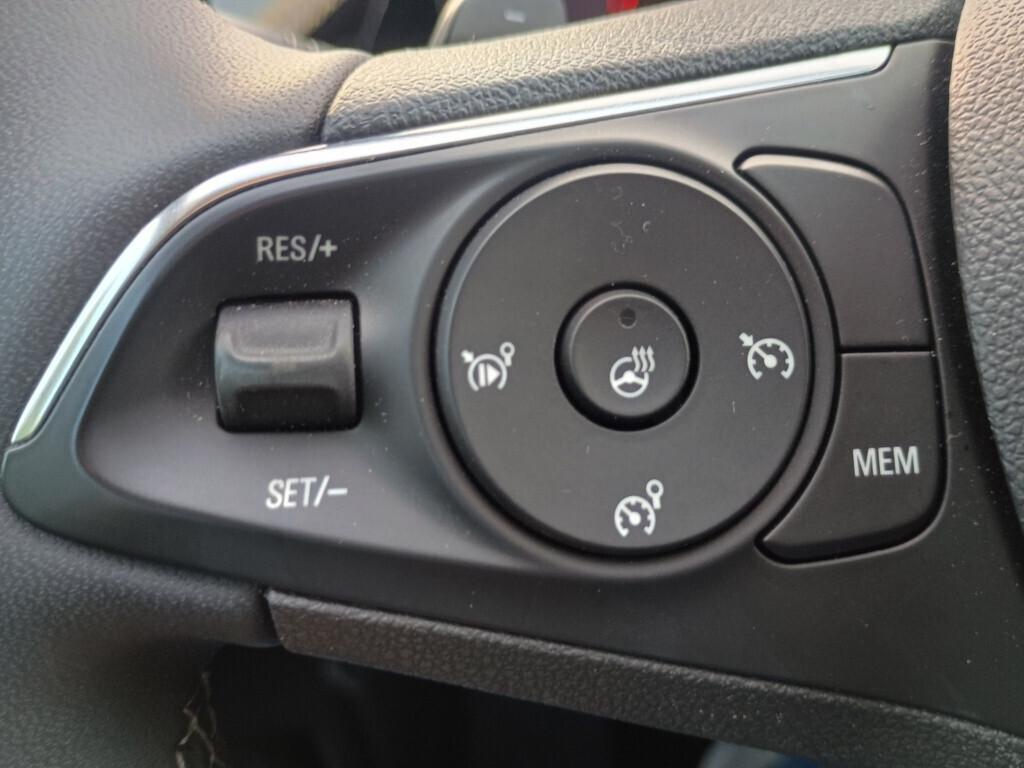 Opel Grandland 1.5 Ecotec D 130cv EAT8 Ultimate